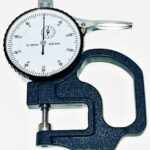 SPESSIMETRO DECIMALE A OROLOGIO CORSA 10MM-profondit� 30 mm spessore