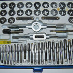 SET 60 PZ MASCHI E FILIERA FILIERE  CHROME VANADIUM METRICHE pollici filettare OX
