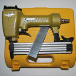CHIODATRICE SPARA CHIODI PROFESSIONALE PNEUMATICA  ARIA COMPRESSA PUNTATRICE F30