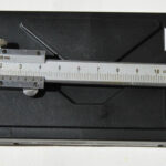 CALIBRO A CORSOIO IN METALLO 100 mm CON CUSTODIA IN PLASTICA misuratore farneed
