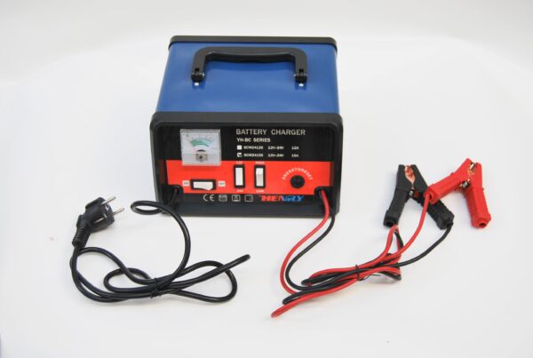 CARICABATTERIE CARICA BATTERIA BATTERIE AUTO FURGONE 15A 12 24V YH-BC SERIES 15S