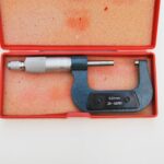 MICROMETRO ANALOGICO CENTESIMALE 25 - 50 mm SPESSIMETRO SPESSORE M15 438
