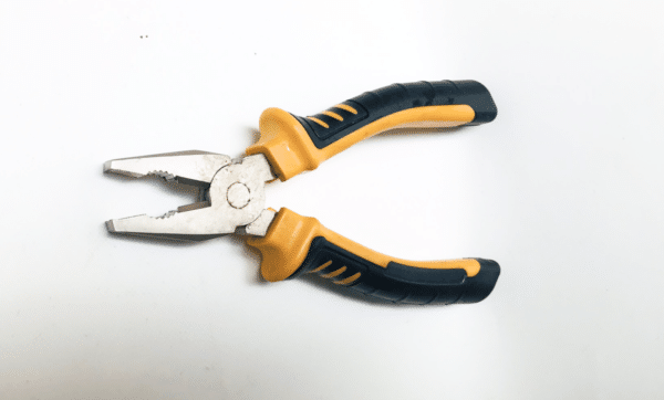 PINZA PINZE UNIVERSALE ELETTRICISTA LAVORO ISOLATA BECCHI ACCIAIO 170 MM 892 BA