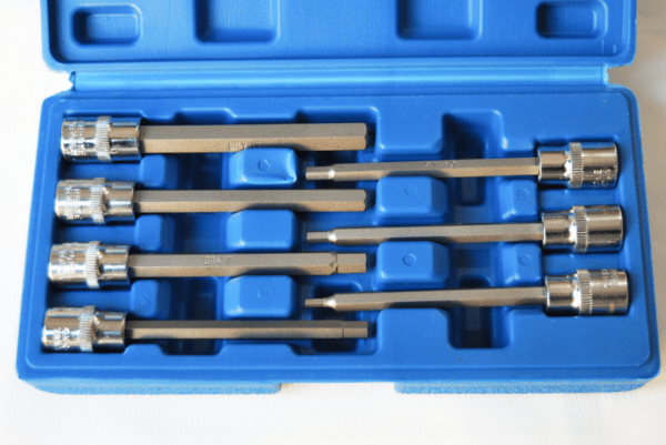CHIAVI A BUSSOLA ESAGONALI LUNGHE ACCIAIO PUNTA 110 MM 3/8" BUSSOLE 3 10 mm 881