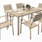 SET TAVOLO RETTANGOLARE E SEDIE GIARDINO RESINA EFFETTO LEGNO BEIGE ESTERNO VE