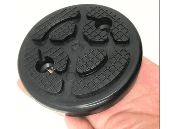 TAMPONI TAMPONE IN GOMMA PER PONTE SOLLEVATORE PONTI OFFICINA DIAM 120 MM FORI