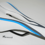 SELLA SELLINO BICI BICICLETTA MODELLO "VELA" ELASTOMETRO MTB CORSA CON FORO