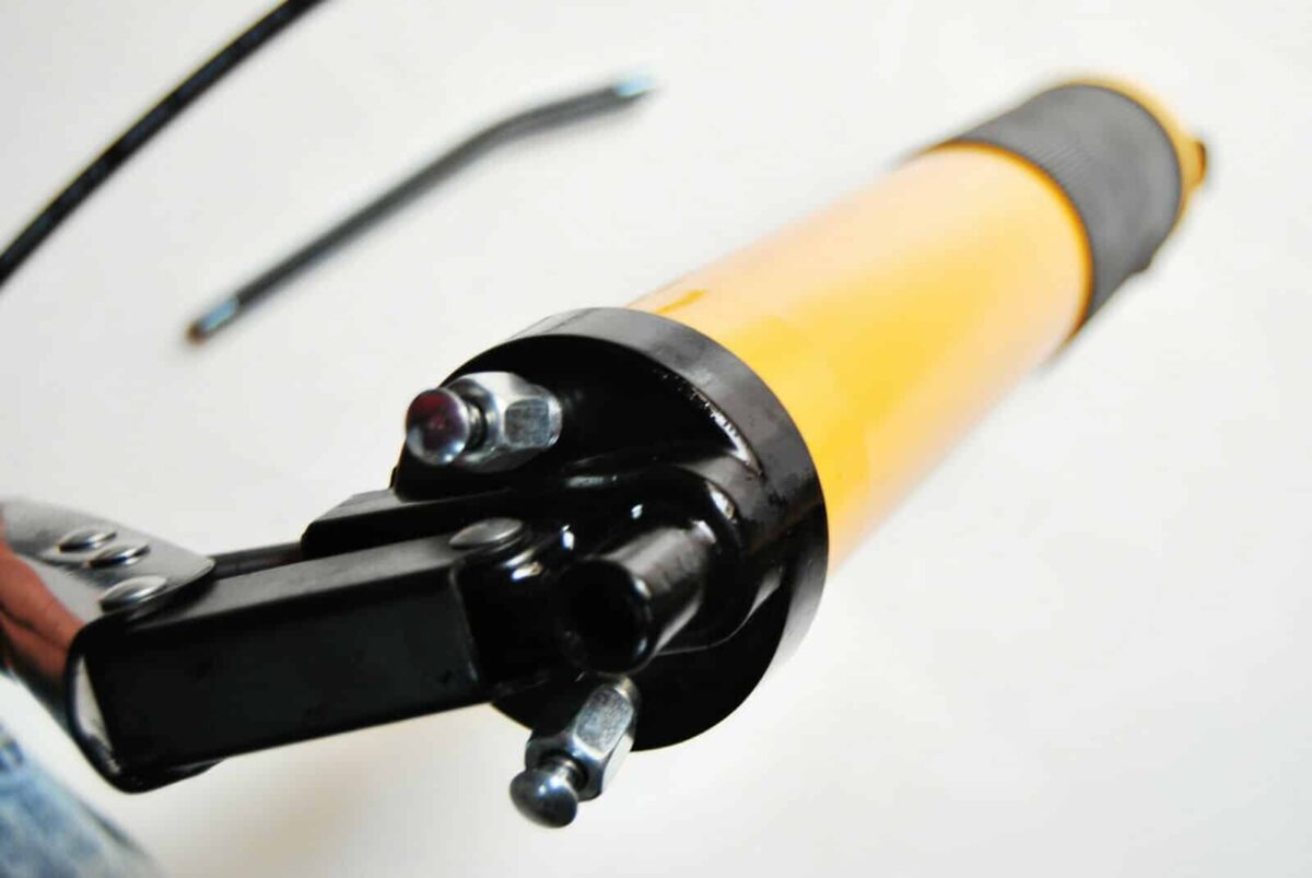 INGRASSATORE A LEVA CON UNA MANO TUBO E TESTINA POMPA GRASSO MANUALE 600cc 714 - immagine 2