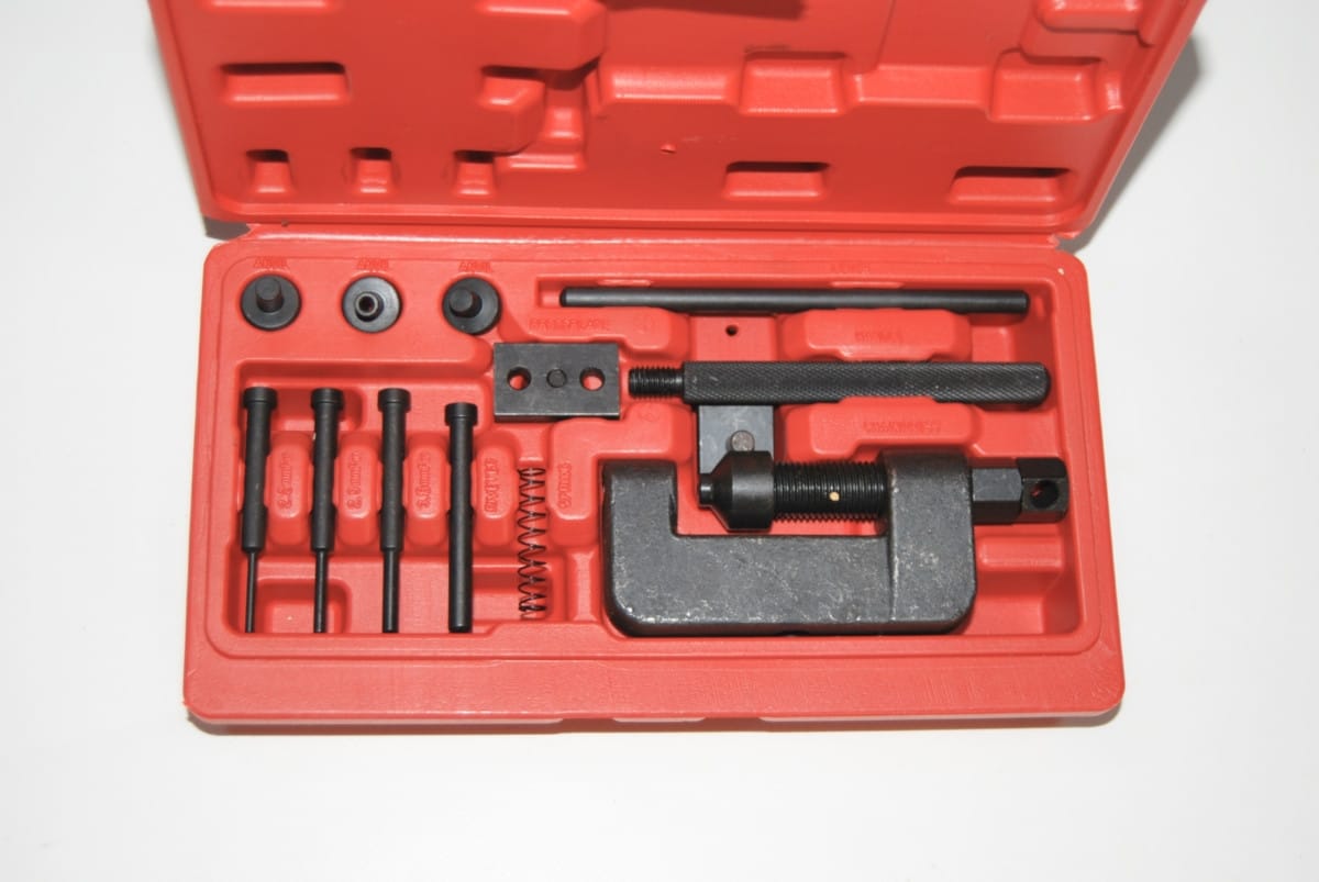 smaglia_1.jpg SMAGLIACATENE SMONTA CATENA UNIVERSALE TUTTI I PASSI TRASMISSIONE DISTRIBUZIONE - immagine 1